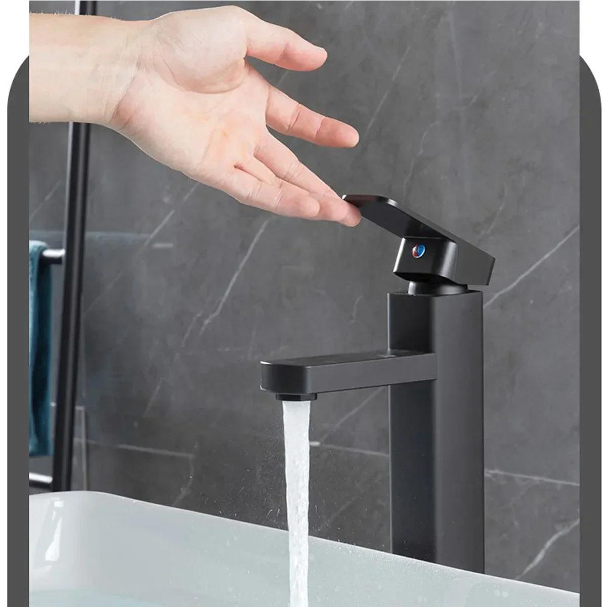 Torneira De Banheiro - Montada No Deck - Com Misturador de Temperatura