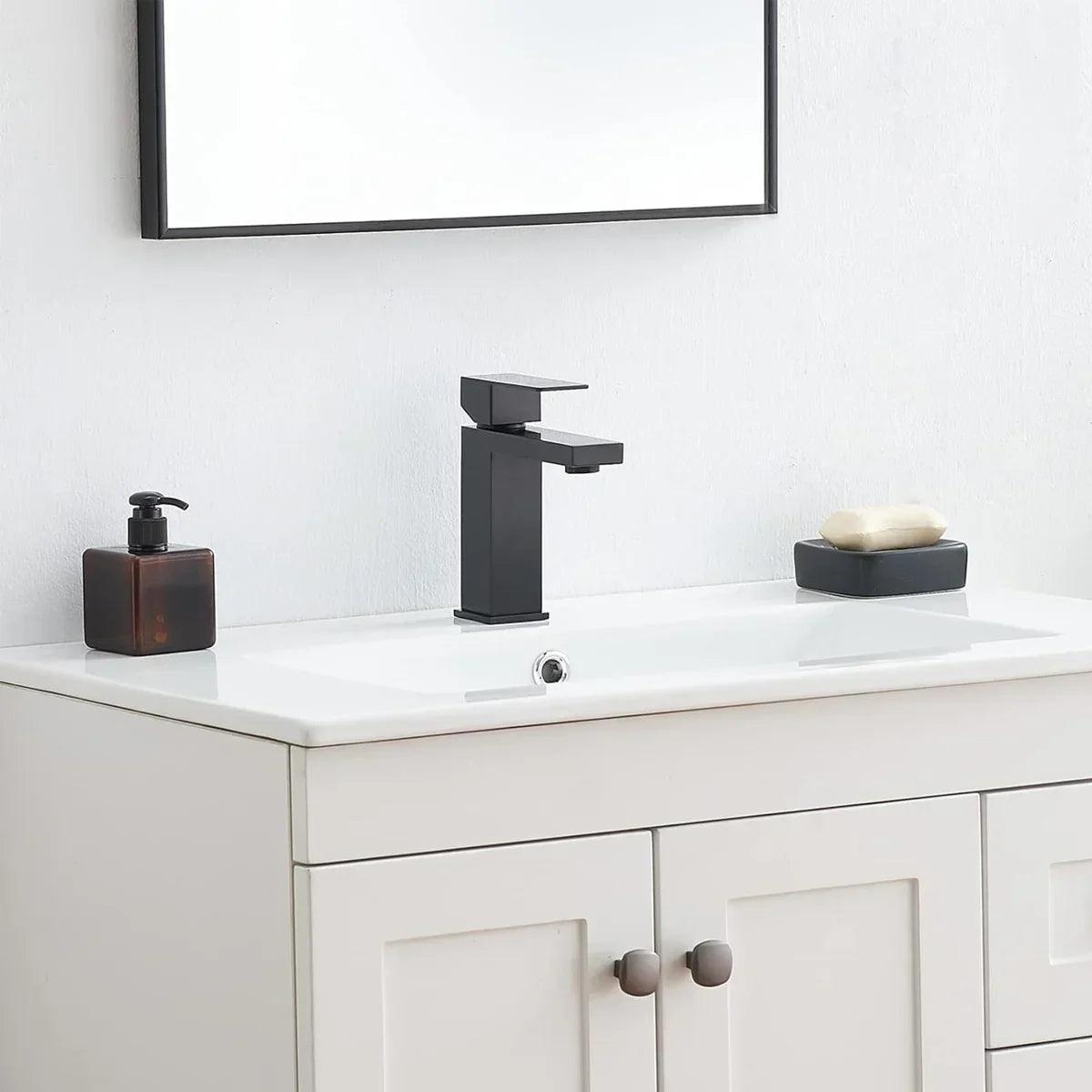 Torneira De Banheiro - Montada No Deck - Com Misturador de Temperatura